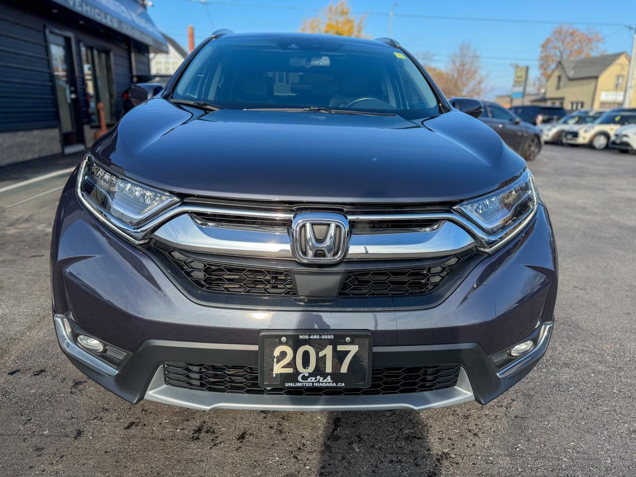 2017 Honda CR-V Touring-AWD/NAVI/LOW KM/BSM/ACC/PANO/REMOTE/CAMERA Photo4