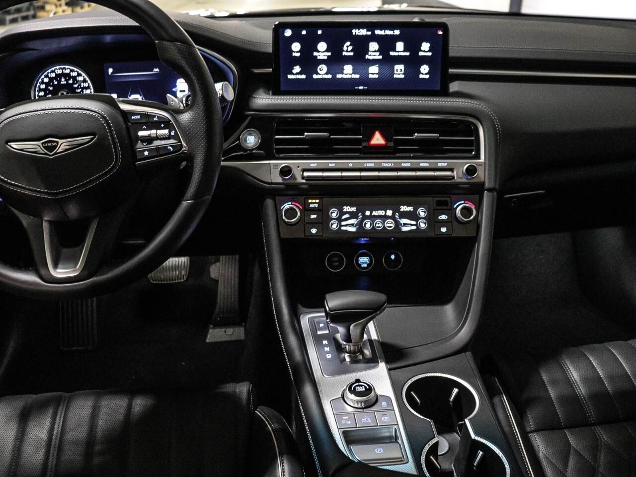 2025 Genesis G70 2.5T Prestige Photo