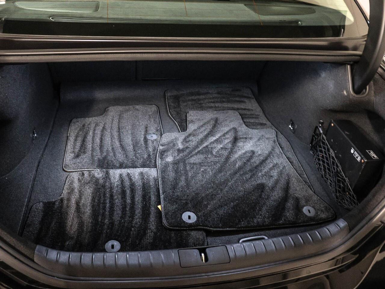 2025 Genesis G70 2.5T Prestige Photo