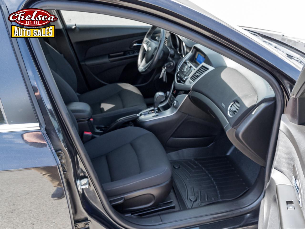 2014 Chevrolet Cruze 1LT Auto Photo