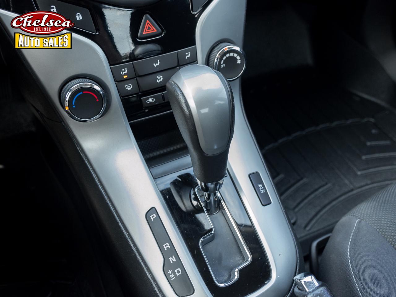 2014 Chevrolet Cruze 1LT Auto Photo