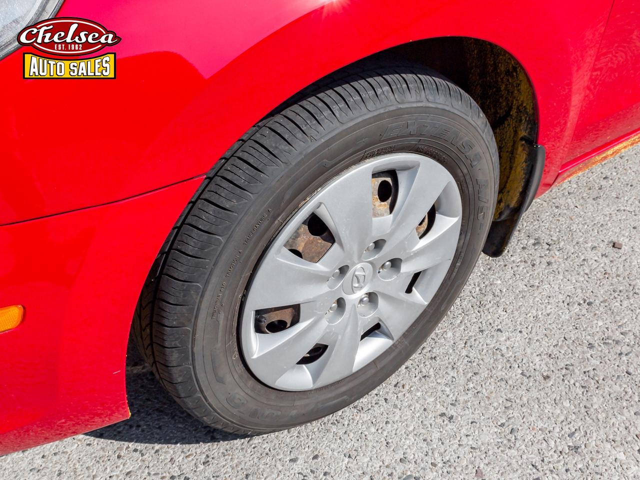 2012 Hyundai Elantra Touring SE Photo