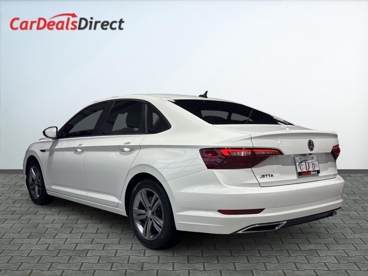 2021 Volkswagen Jetta Highline R Line / Leather / NAVI / Sunroof / Back Photo