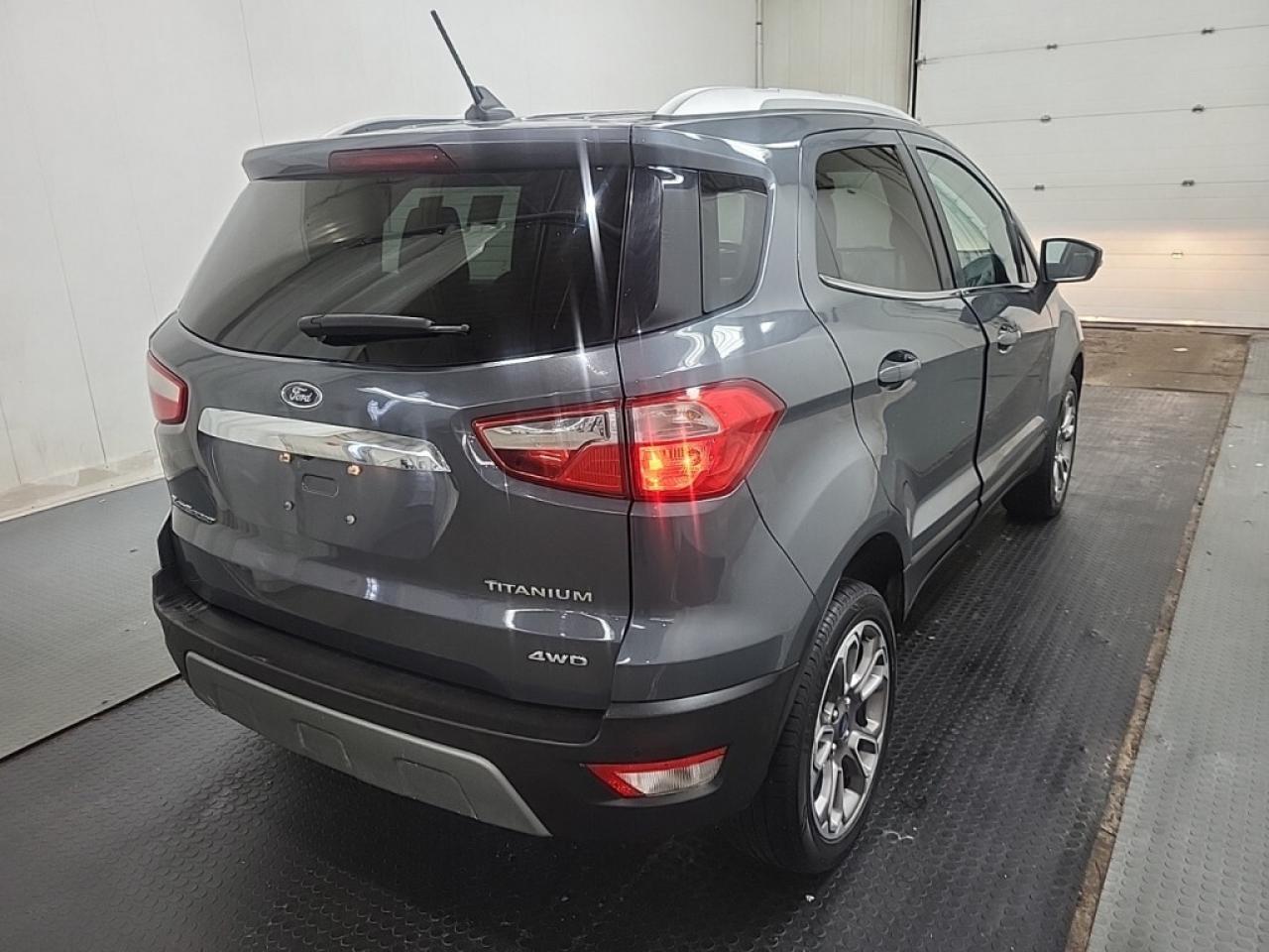 2020 Ford EcoSport Stunning Titanium 4WD   Leather   Sunroof   NAV Photo3