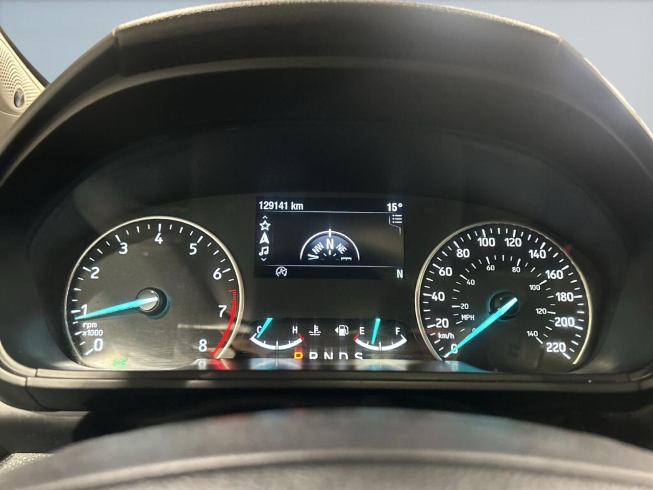 2020 Ford EcoSport Titanium 4WD / Leather / Sunroof / NAV / Back-up C Photo