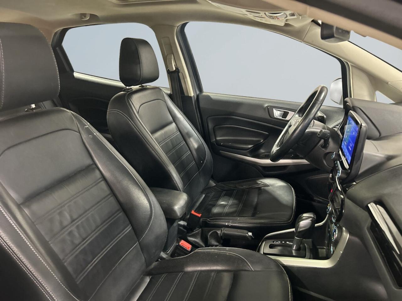 2020 Ford EcoSport Titanium 4WD / Leather / Sunroof / NAV / Back-up C Photo