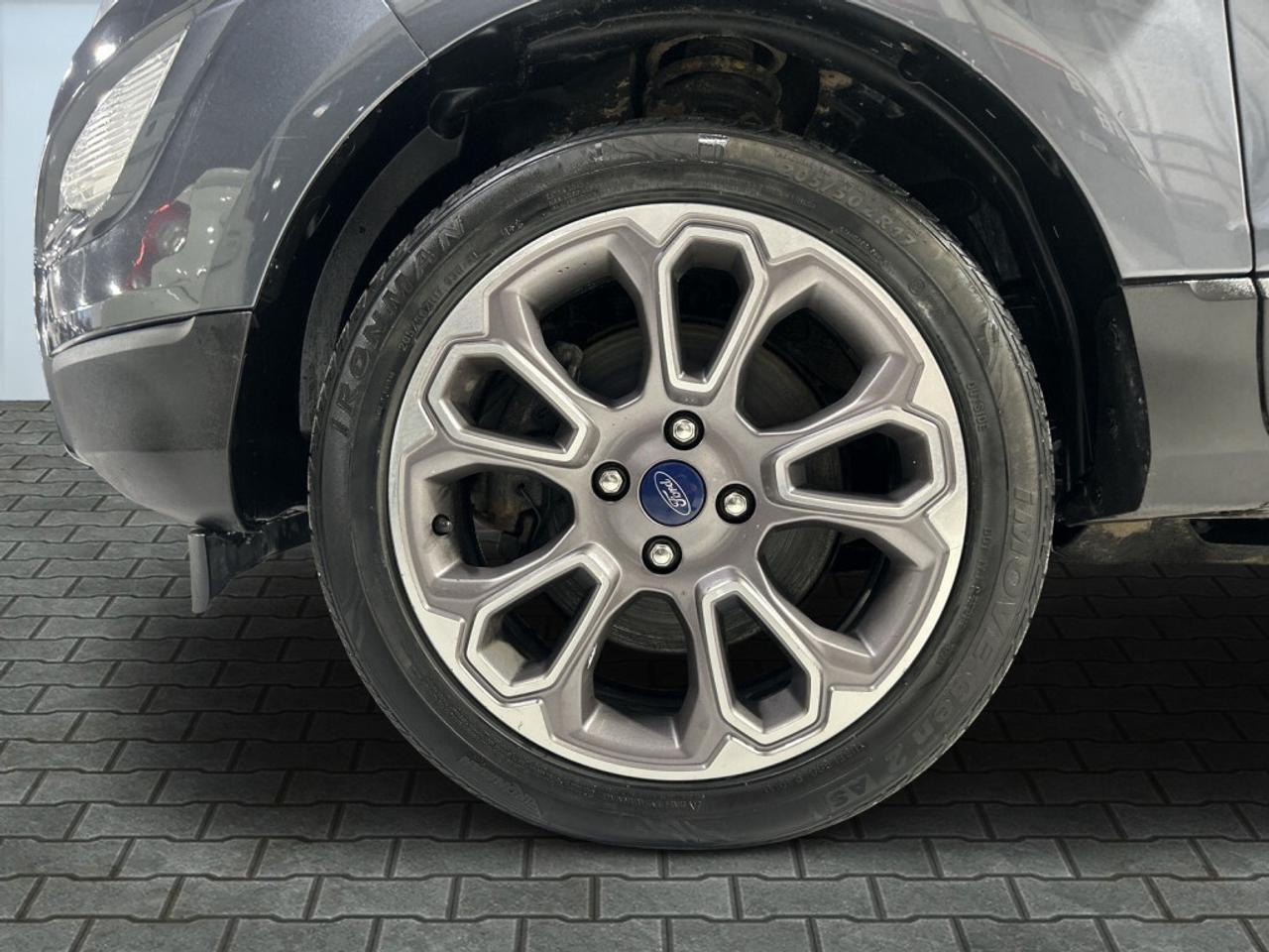 2020 Ford EcoSport Titanium 4WD / Leather / Sunroof / NAV / Back-up C Photo