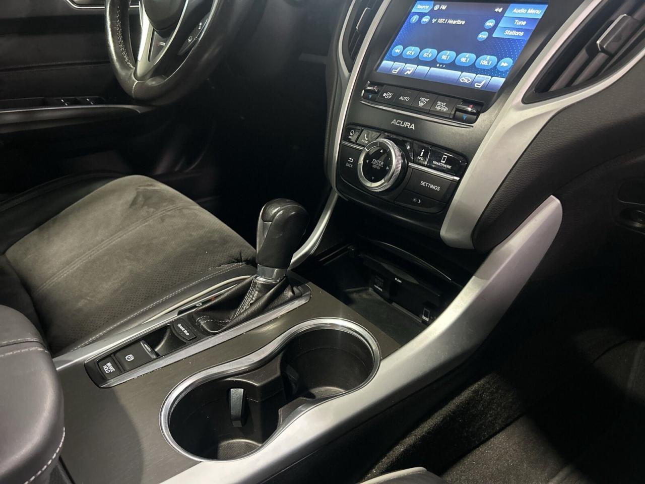 2019 Acura TLX Tech A-Spec / Leather / NAVI / Sunroof / Drive Ass Photo