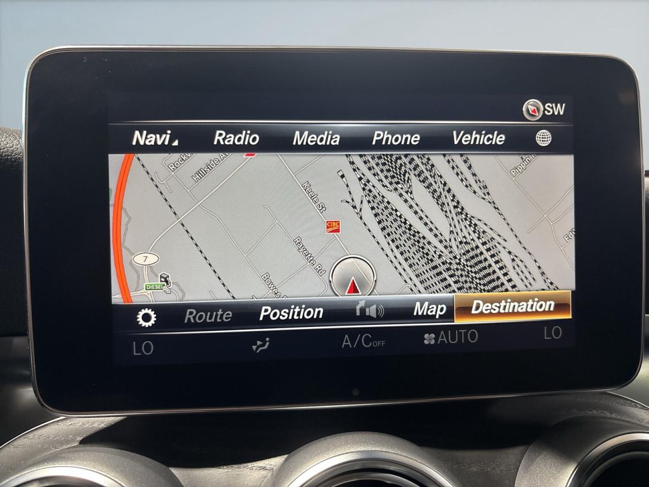 2018 Mercedes-Benz GLC-Class GLC 300 4MATIC / Car Play / Android / NAVI / Sunro Photo