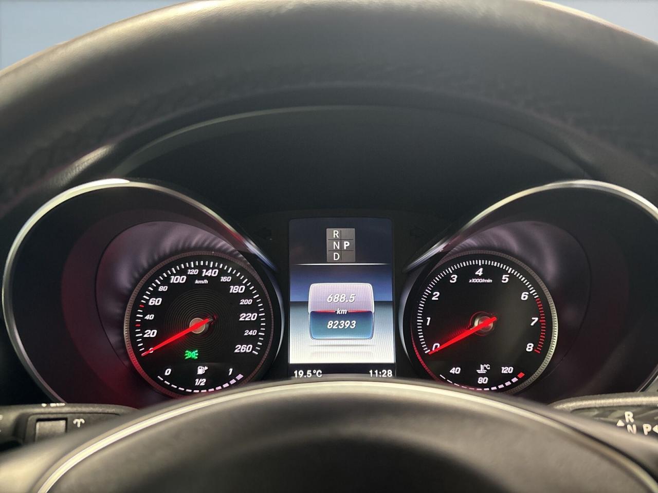 2018 Mercedes-Benz GLC-Class GLC 300 4MATIC / Car Play / Android / NAVI / Sunro Photo