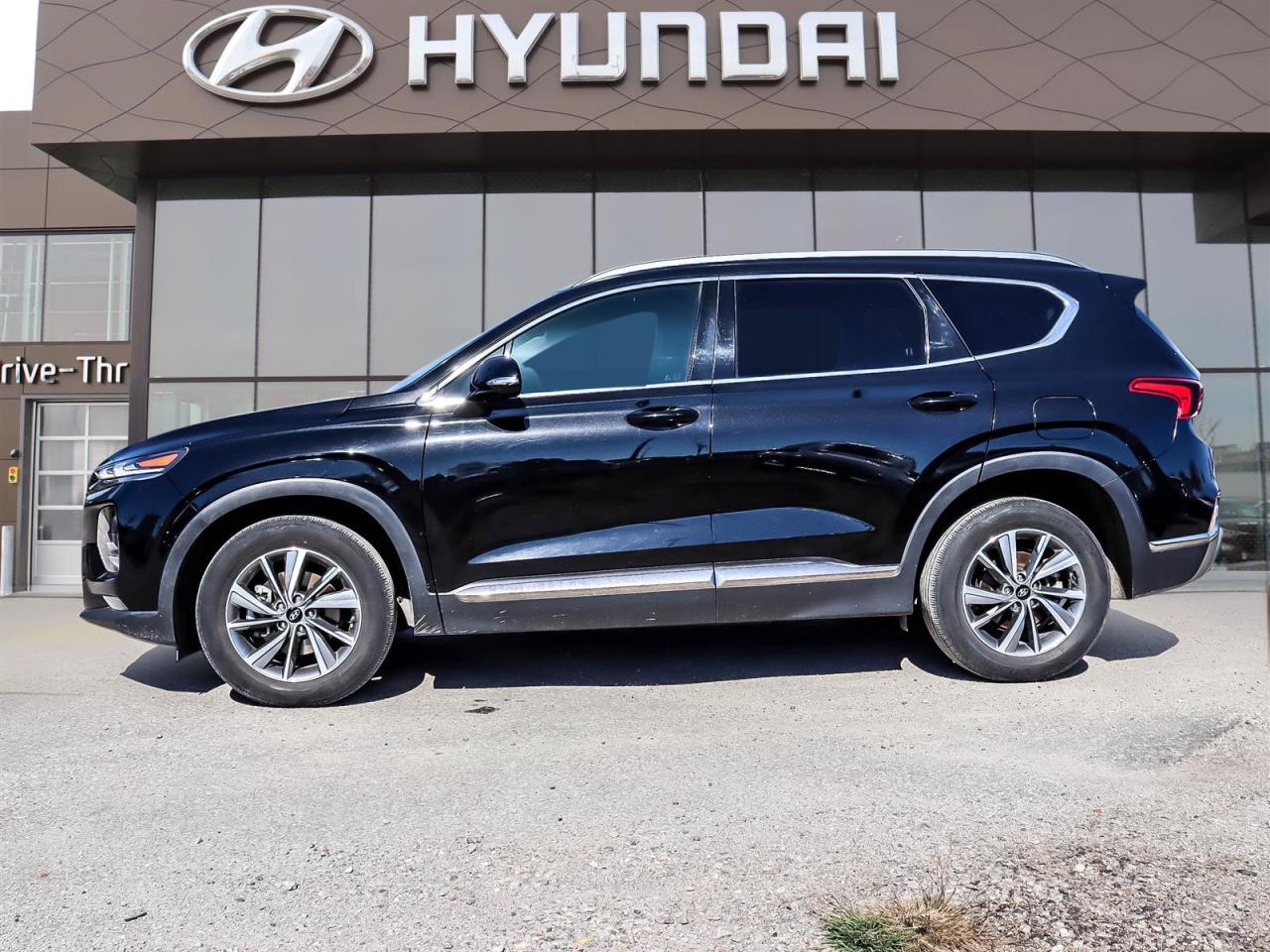 2019 Hyundai Santa Fe Preferred Photo4