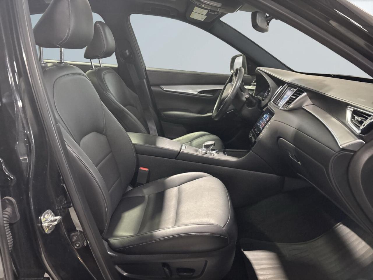 2021 Infiniti QX50 LUXE AWD / Sunroof / Remote Start / Leather / Driv Photo