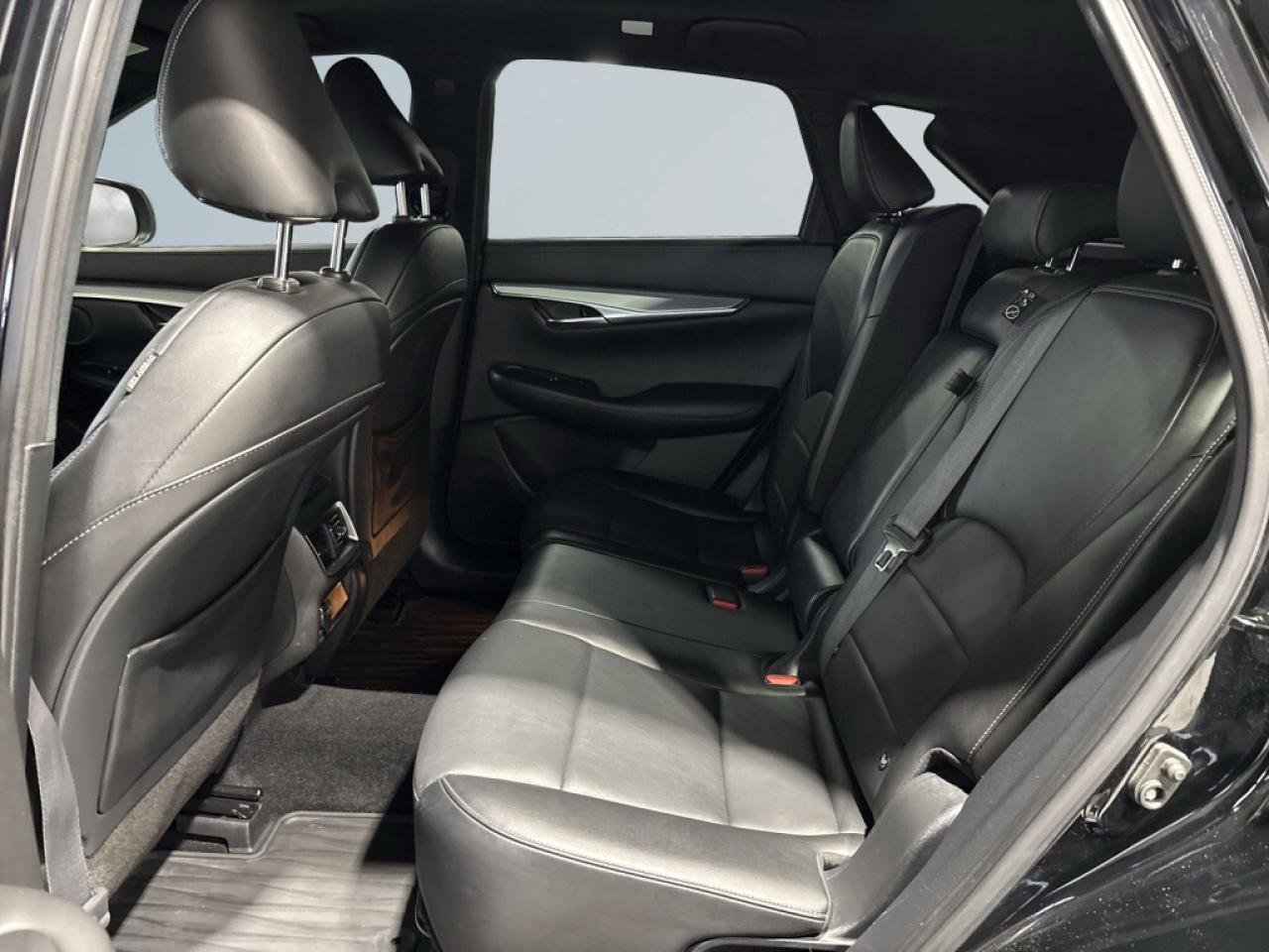 2021 Infiniti QX50 LUXE AWD / Sunroof / Remote Start / Leather / Driv Photo