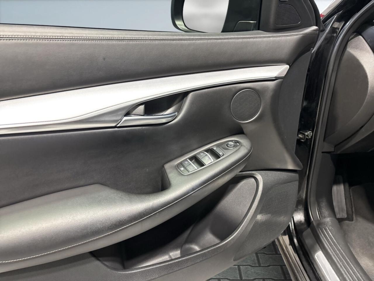 2021 Infiniti QX50 LUXE AWD / Sunroof / Remote Start / Leather / Driv Photo