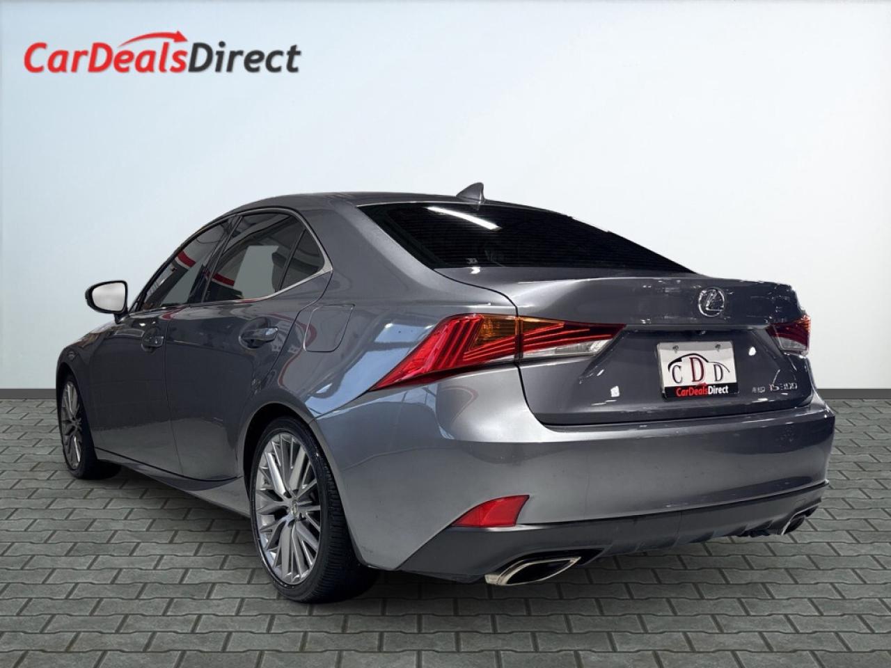 2019 Lexus IS IS 300 AWD / NAVI / Sunroof / Leather / B Cam / An Photo