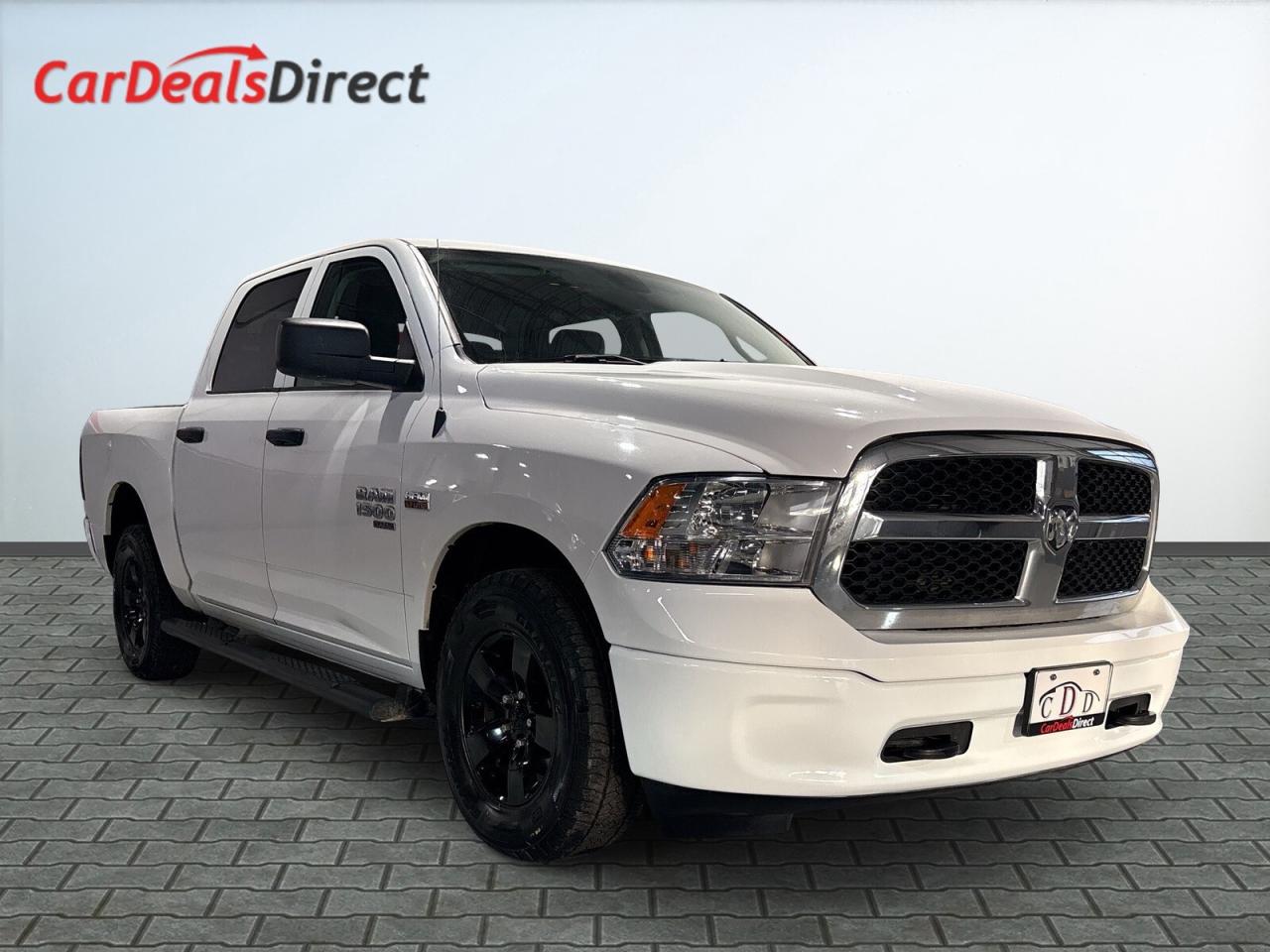 2022 RAM 1500 Classic SLT 4x4 HEMI V8 5.7L / Big Screen / Androi Photo0