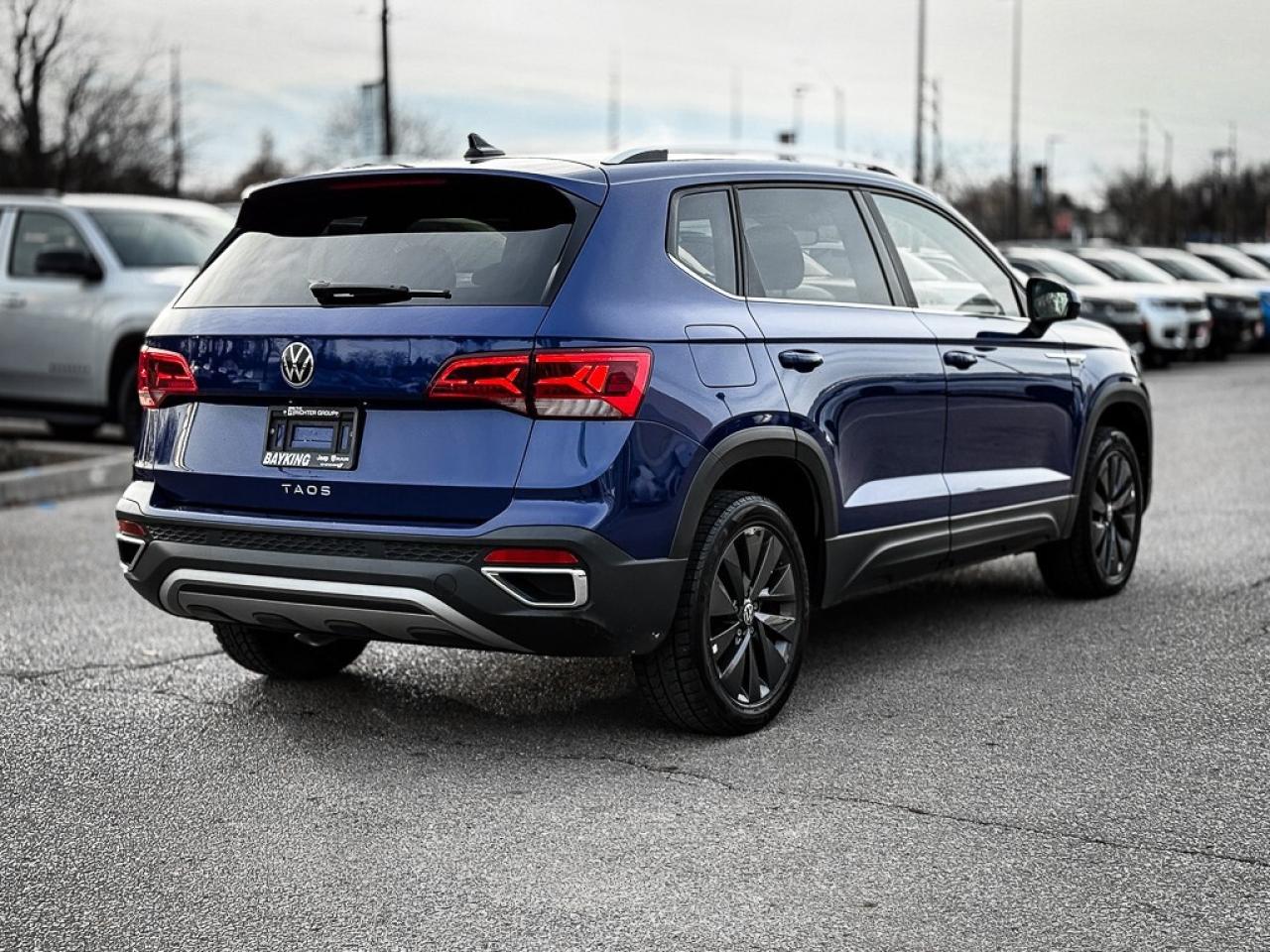 2024 Volkswagen Taos Comfortline   PANO ROOF   HEATED SEATS   CARPLAY Photo