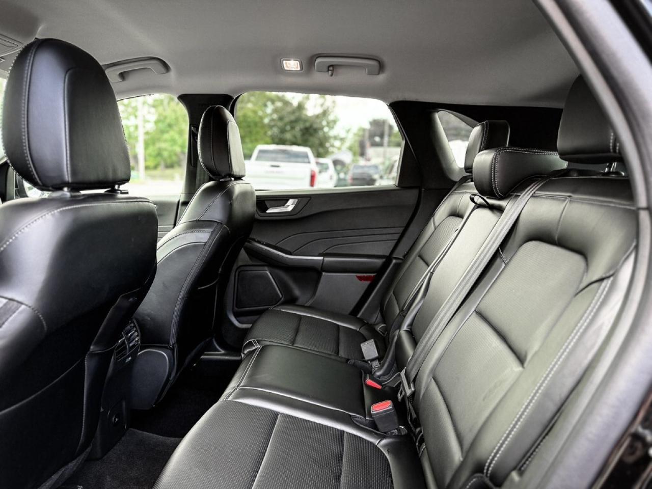 2025 Ford Escape Platinum   AWD   LANE KEEP   ADAPTIVE CRUISE   REM Photo