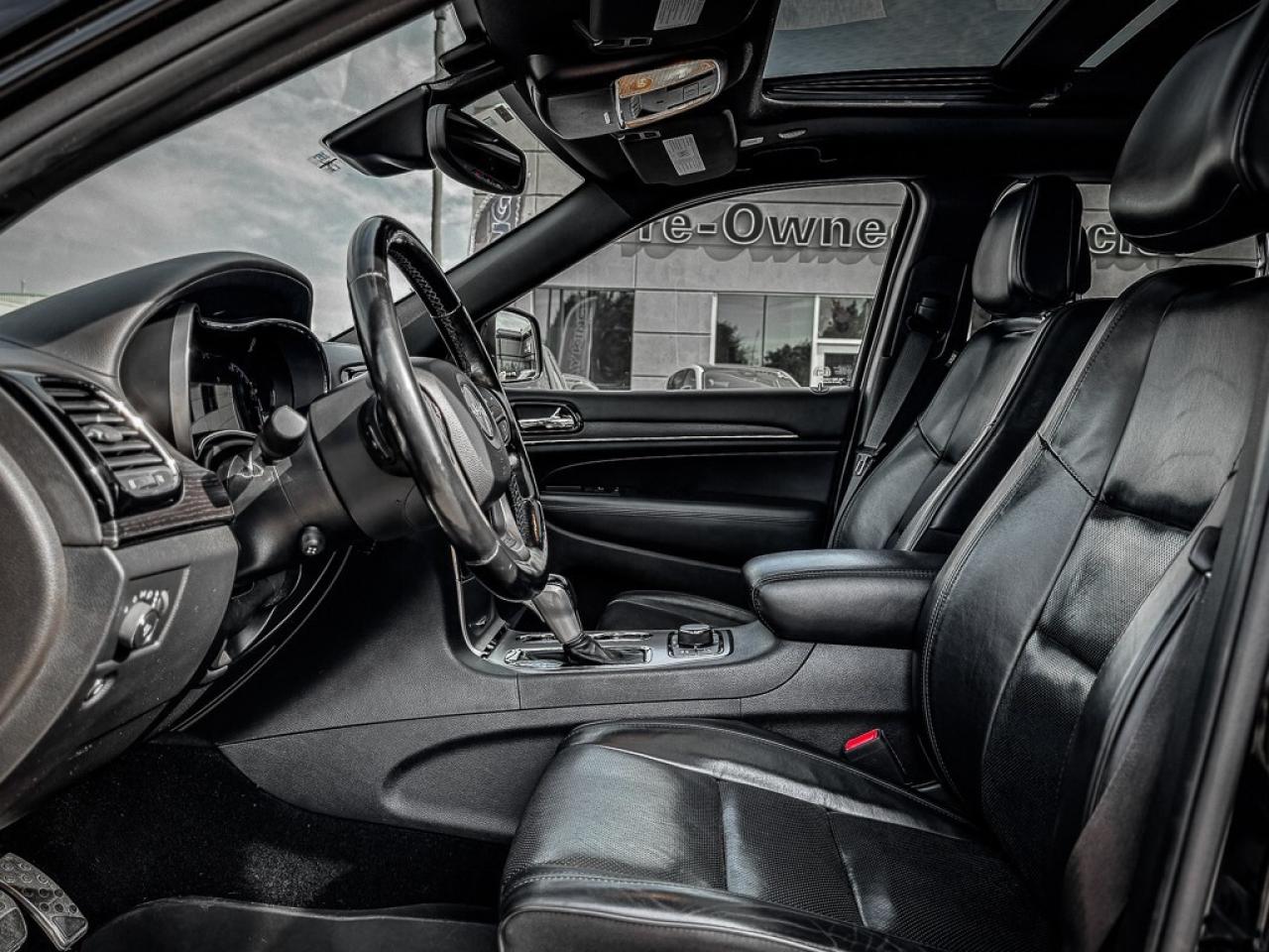 2020 Jeep Grand Cherokee Overland   HIGH ALTITUDE   HEATED/VENTED LEATHER Photo