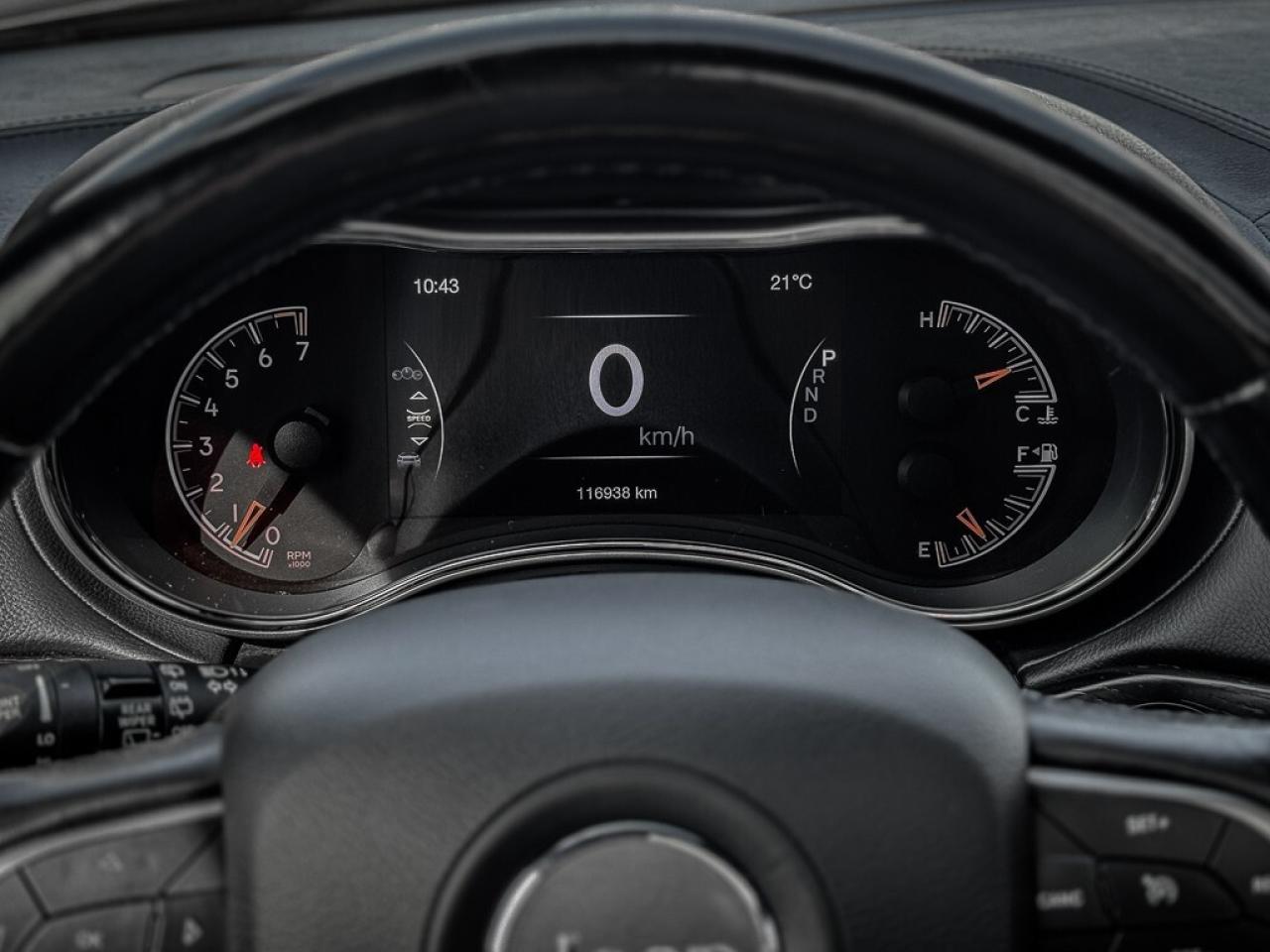 2020 Jeep Grand Cherokee Overland   HIGH ALTITUDE   HEATED/VENTED LEATHER Photo