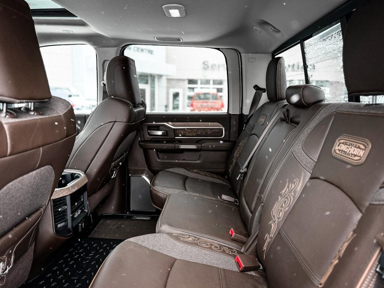 2025 RAM 2500 Limited   CREW   LONGHORN   5TH WHEEL PREP   TOW T Photo