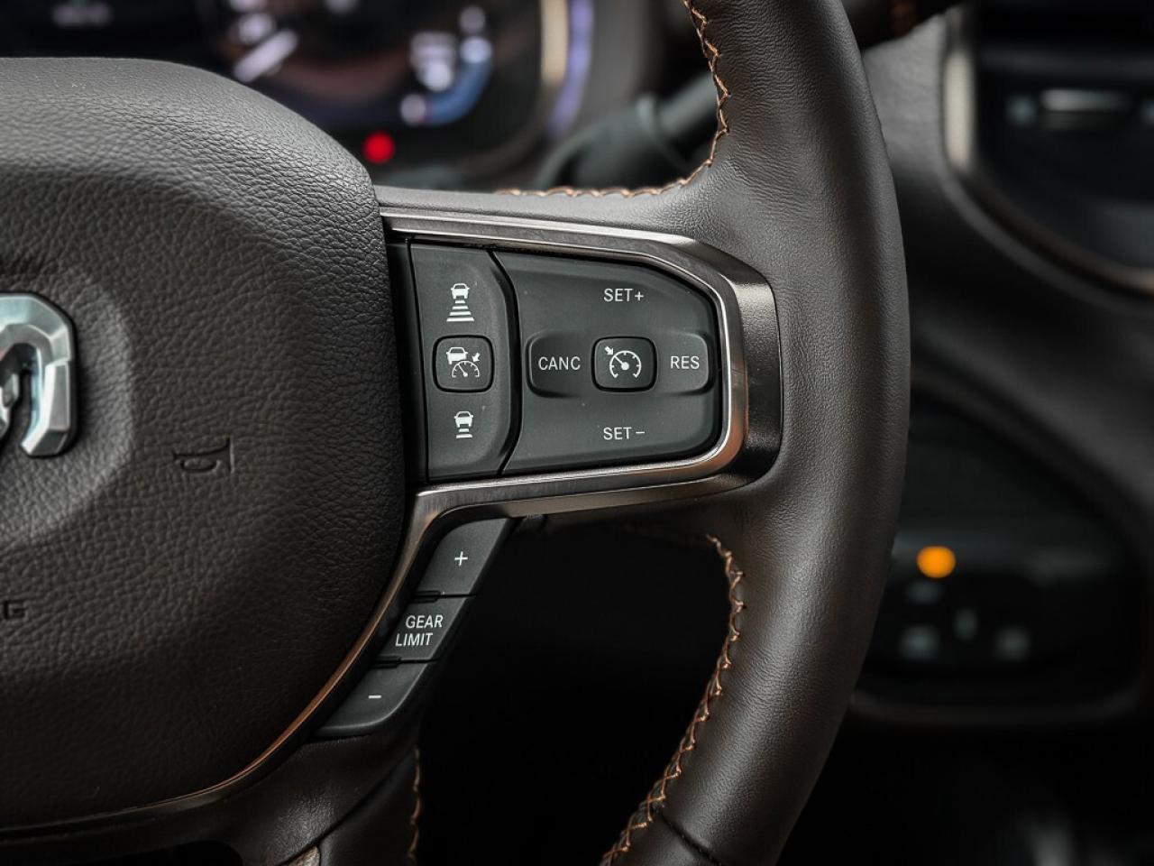 2025 RAM 2500 Limited   CREW   LONGHORN   5TH WHEEL PREP   TOW T Photo