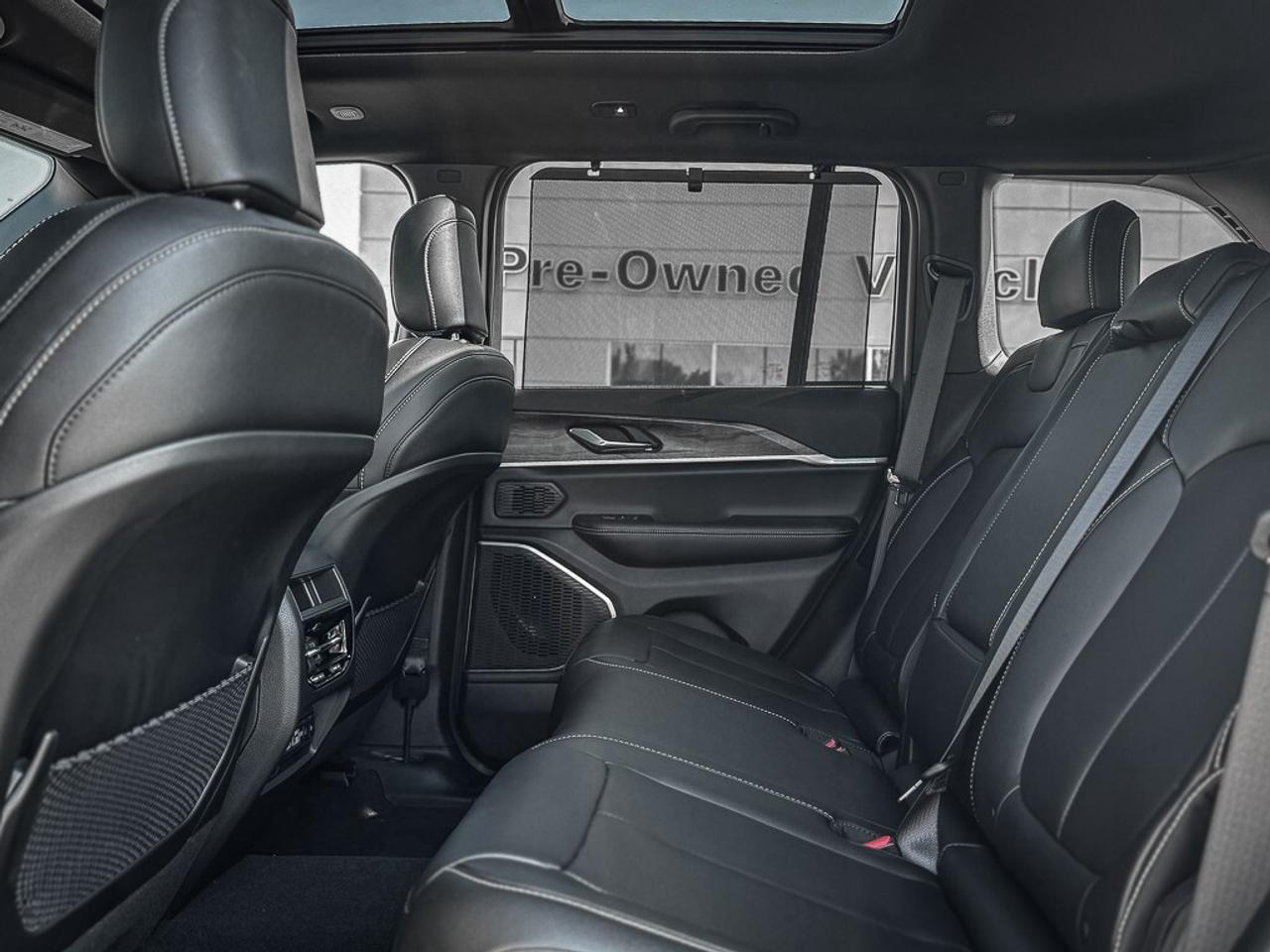 2025 Jeep Grand Cherokee 4xe ANNIVERSARY EDITION   PANO ROOF   360 CAM Photo