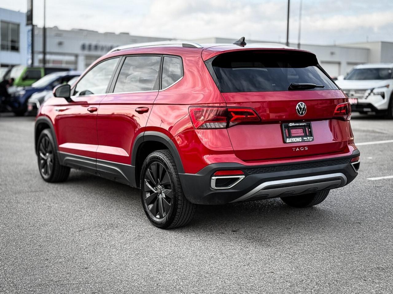 2024 Volkswagen Taos Comfortline   PANO ROOF   HEATED SEATS   CARPLAY Photo