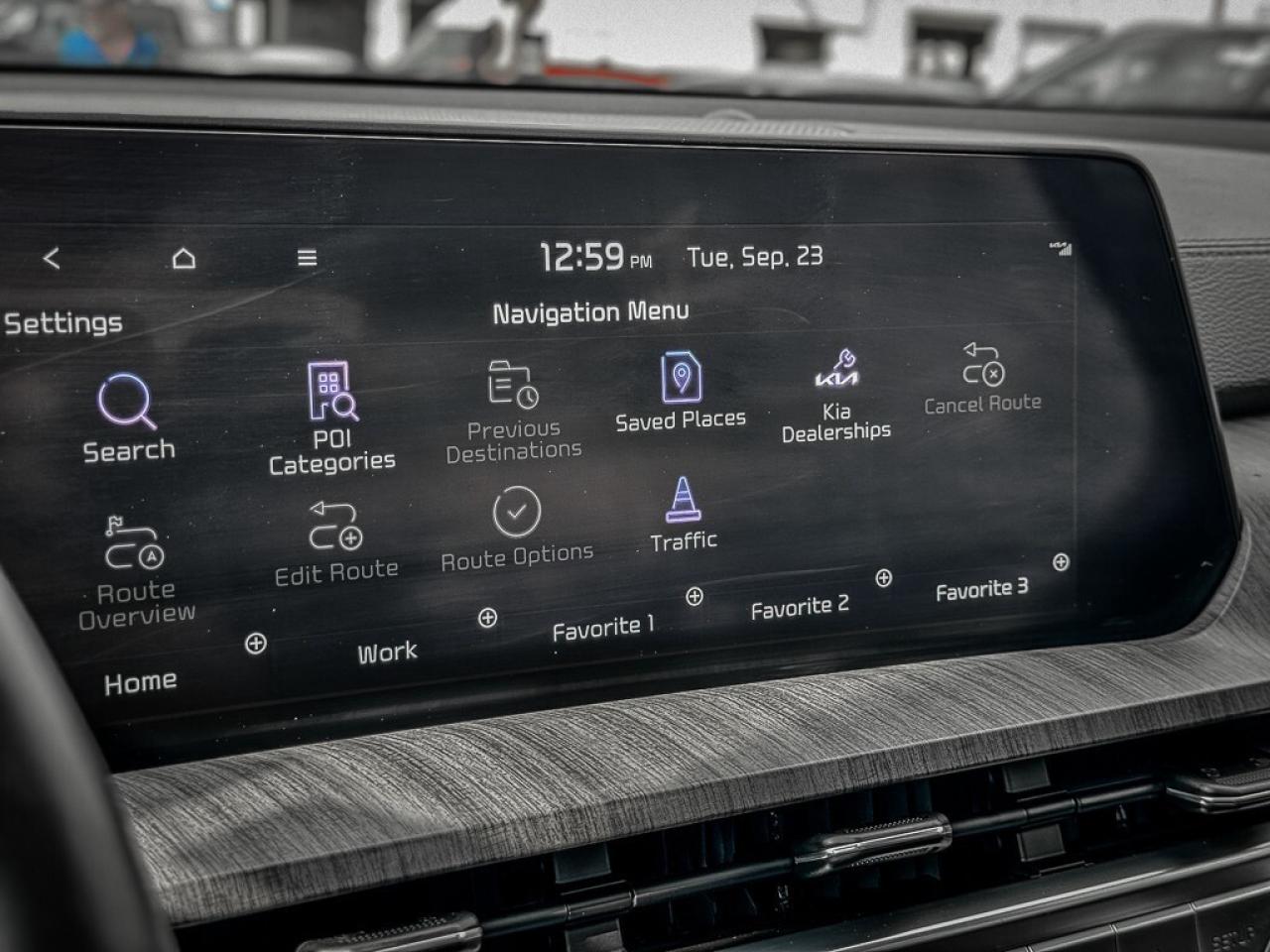 2024 Kia Telluride SX   PANO ROOF   HEATED/VENTED LEATHER   CARPLAY Photo