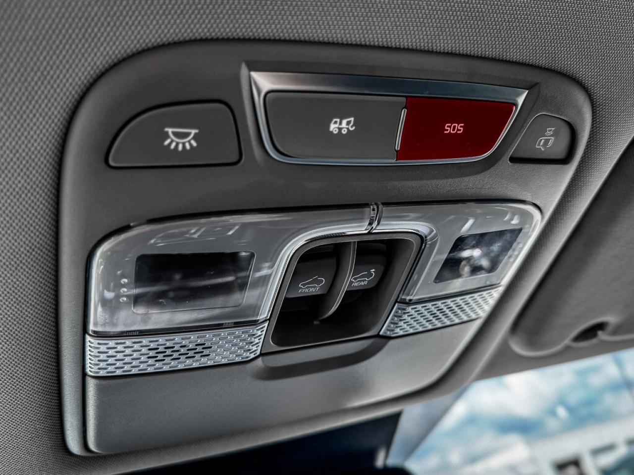 2024 Kia Telluride SX   PANO ROOF   HEATED/VENTED LEATHER   CARPLAY Photo