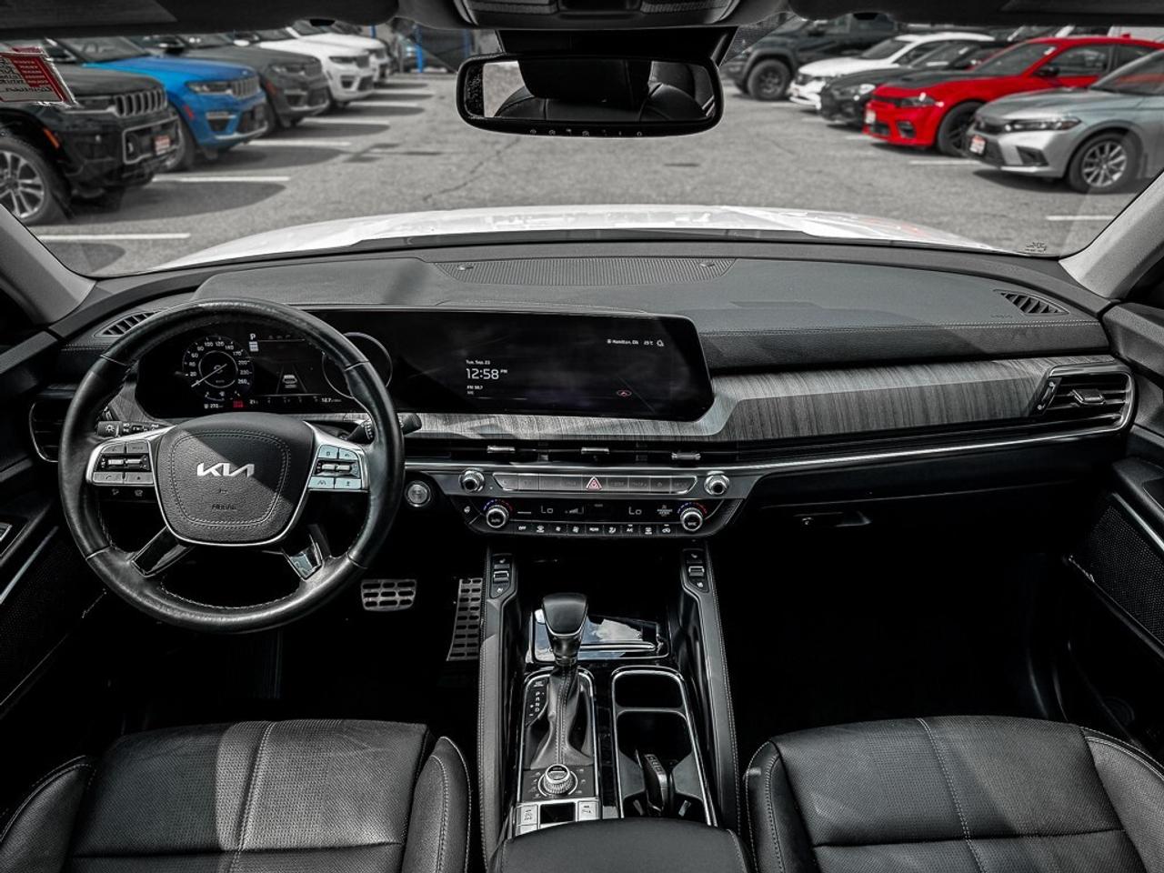 2024 Kia Telluride SX   PANO ROOF   HEATED/VENTED LEATHER   CARPLAY Photo