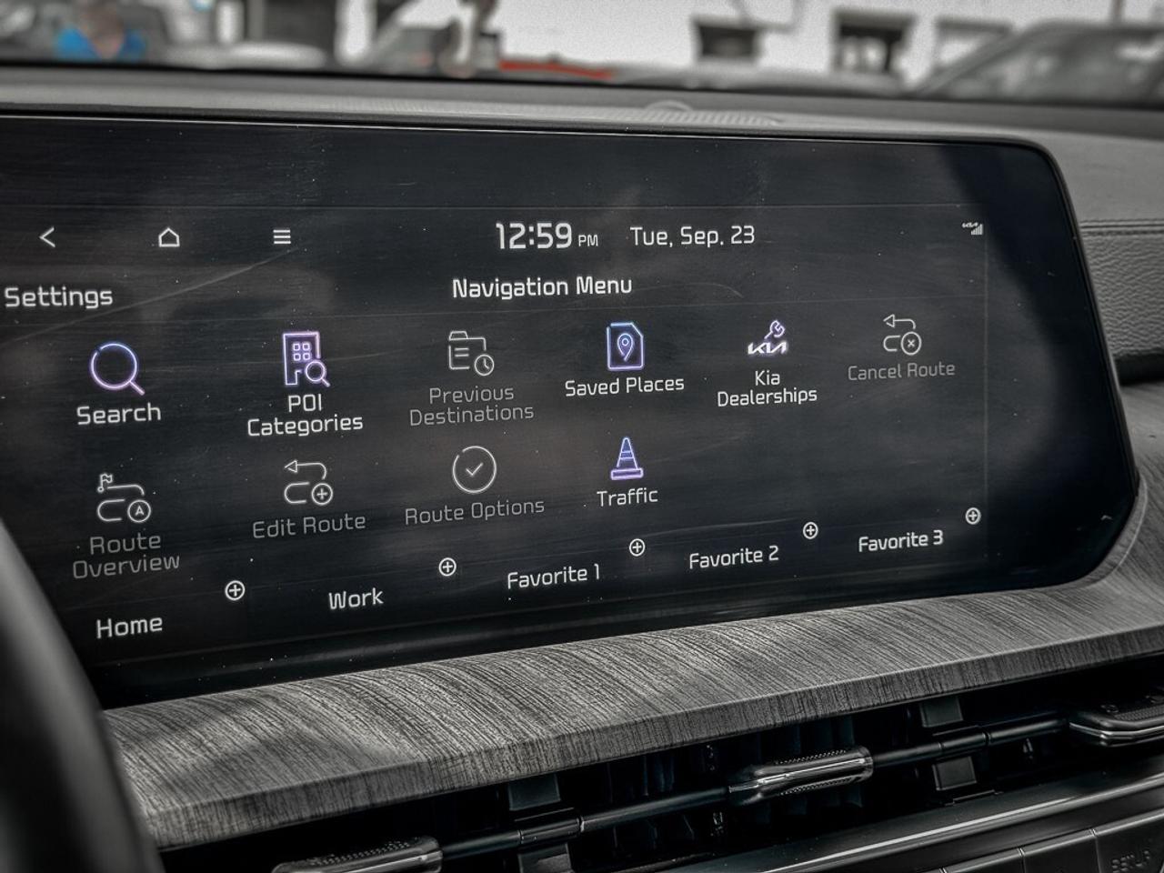 2024 Kia Telluride SX   PANO ROOF   HEATED/VENTED LEATHER   CARPLAY Photo