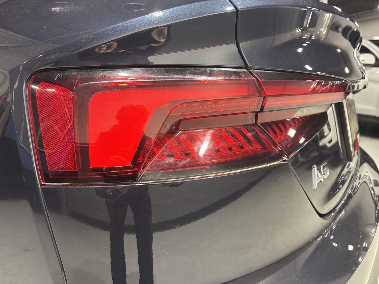 2018 Audi A5 Technik / S Line / NAVI / Sunroof / Leather / Andr Photo