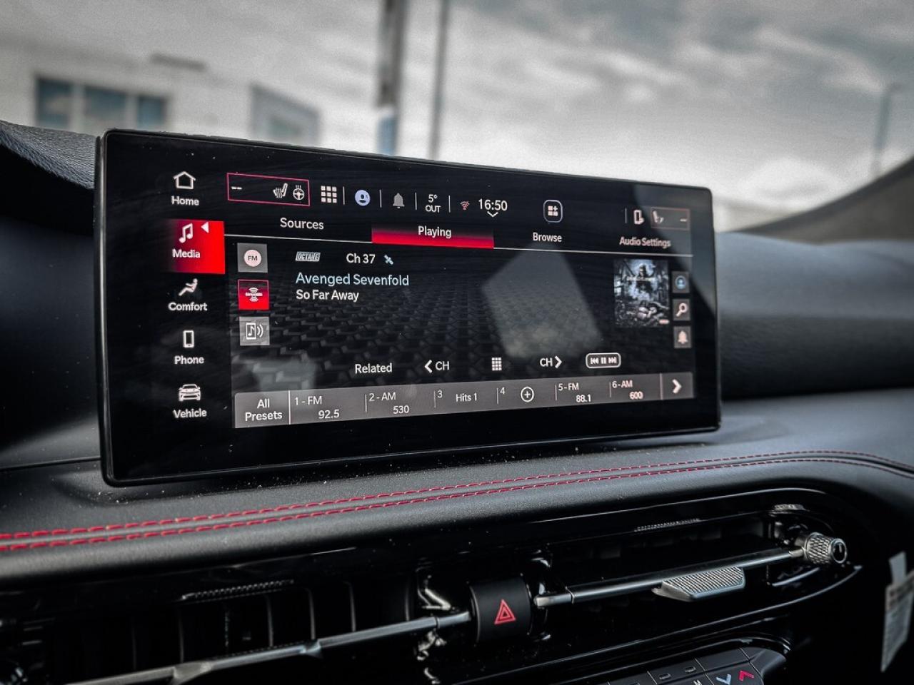 2024 Dodge Hornet GT   AWD   BLACKTOP & TRACK PACK   BLINDSPOT   HEA Photo