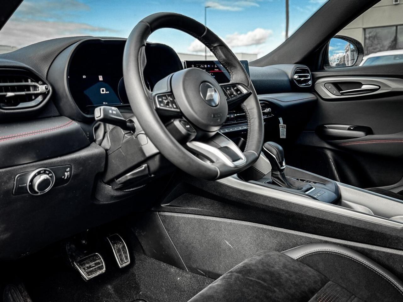 2024 Dodge Hornet GT   AWD   BLACKTOP & TRACK PACK   BLINDSPOT   HEA Photo