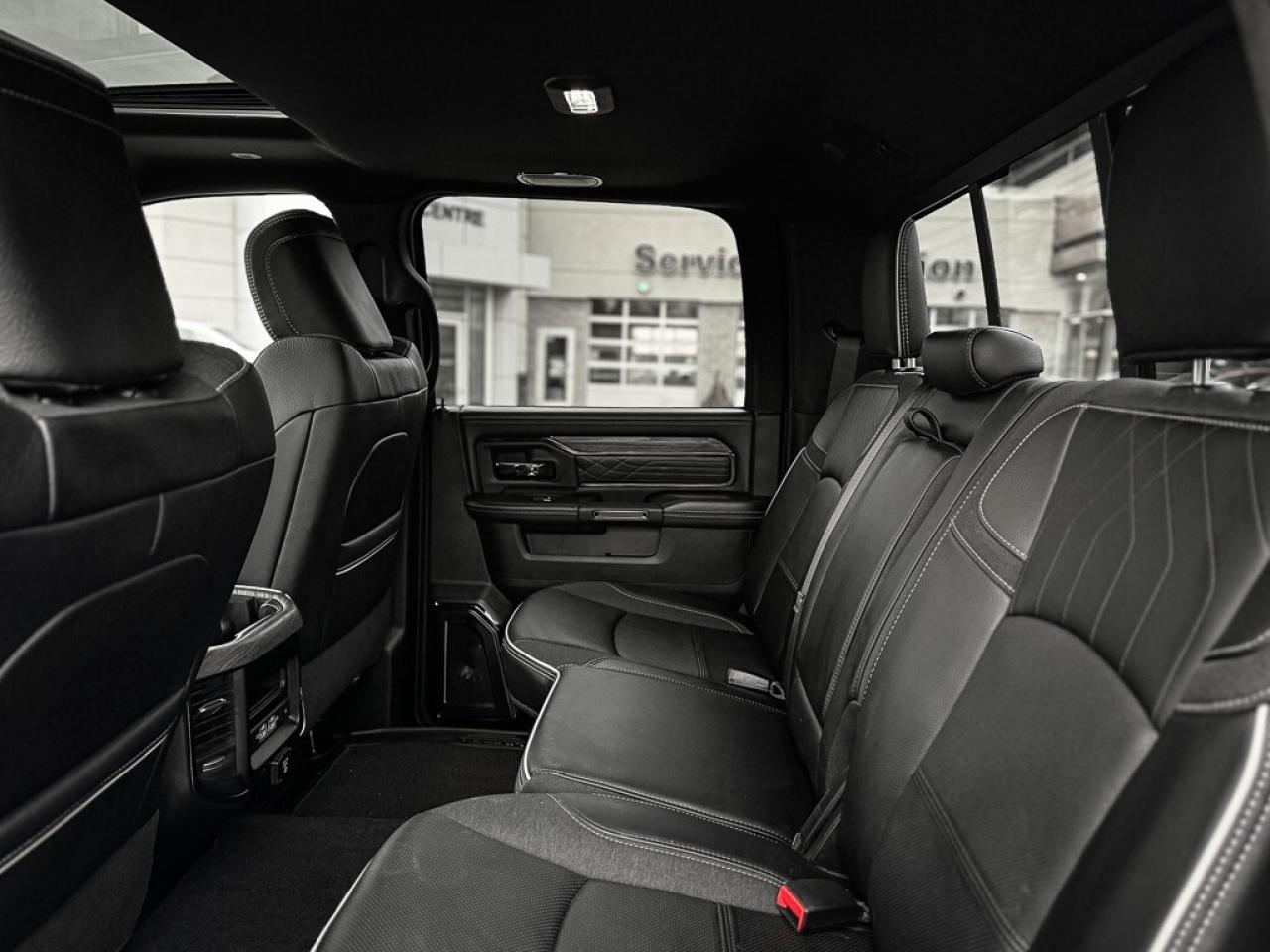 2025 RAM 3500 Limited   CREW   NIGHT EDITION   5TH WHEEL PREP Photo