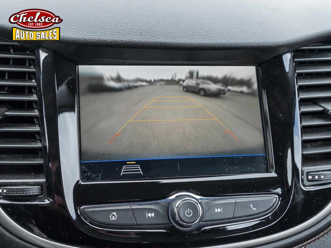 2019 Chevrolet Trax LS FWD Photo