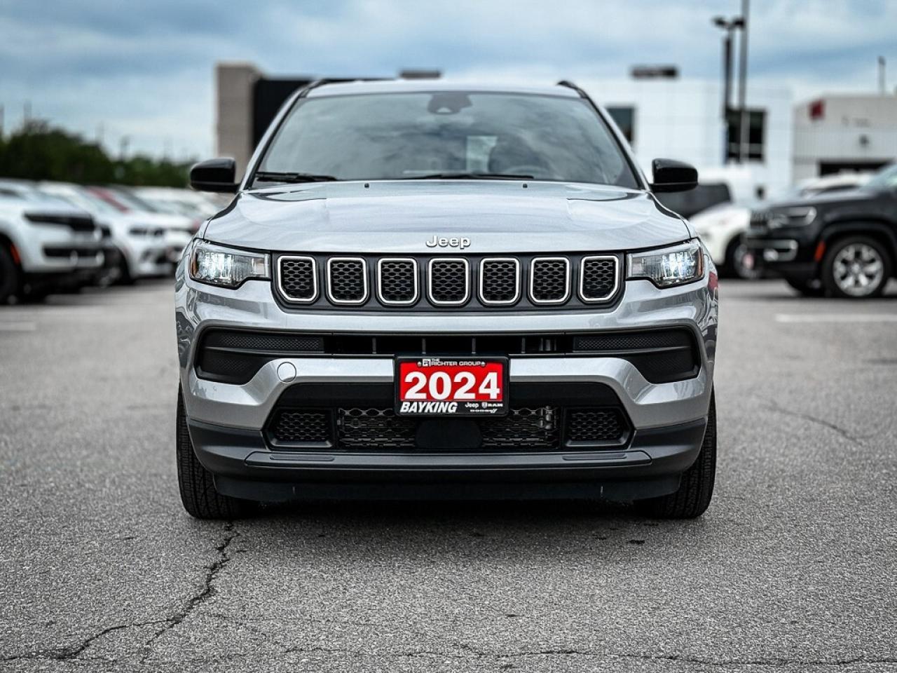 2024 Jeep Compass Sport   SPORT APPEARANCE   CARPLAY   HEATED SEATS Photo