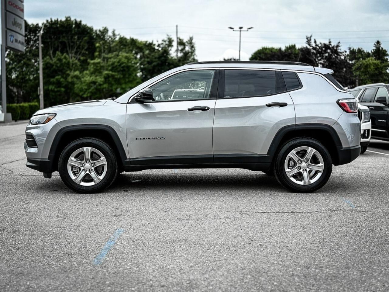 2024 Jeep Compass Sport   SPORT APPEARANCE   CARPLAY   HEATED SEATS Photo