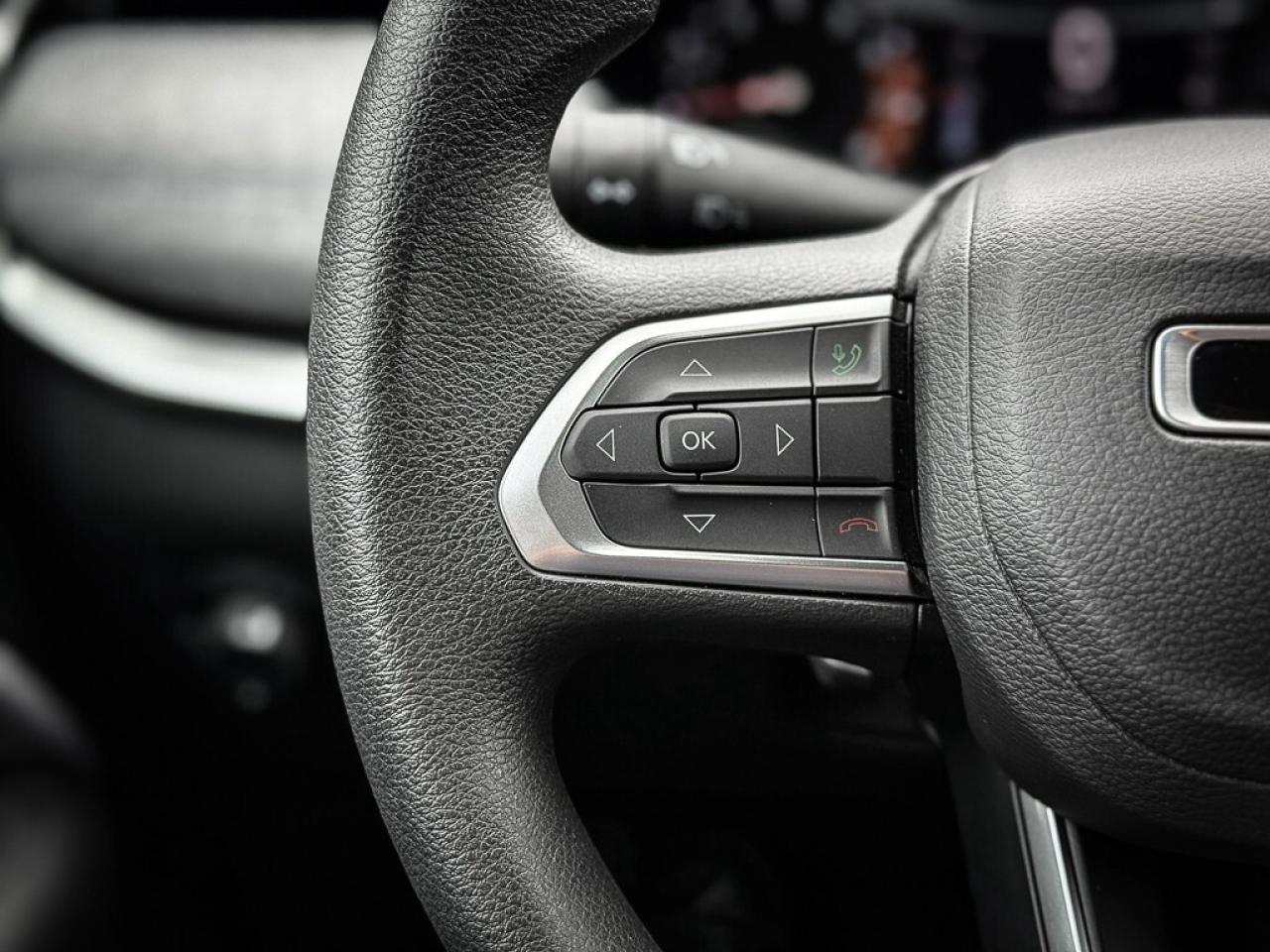 2024 Jeep Compass Sport   SPORT APPEARANCE   CARPLAY   HEATED SEATS Photo