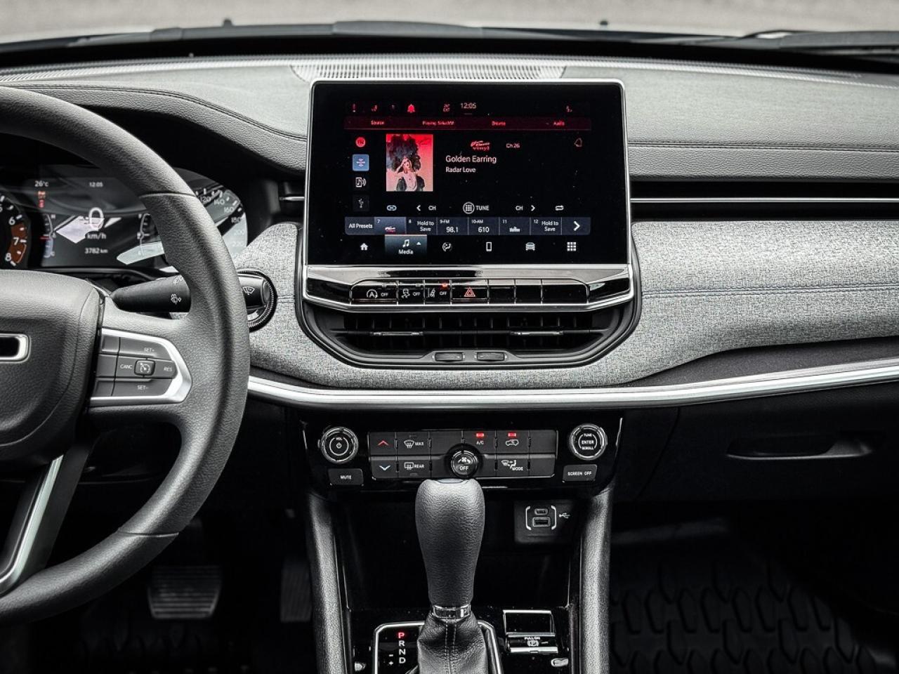 2024 Jeep Compass Sport   SPORT APPEARANCE   CARPLAY   HEATED SEATS Photo