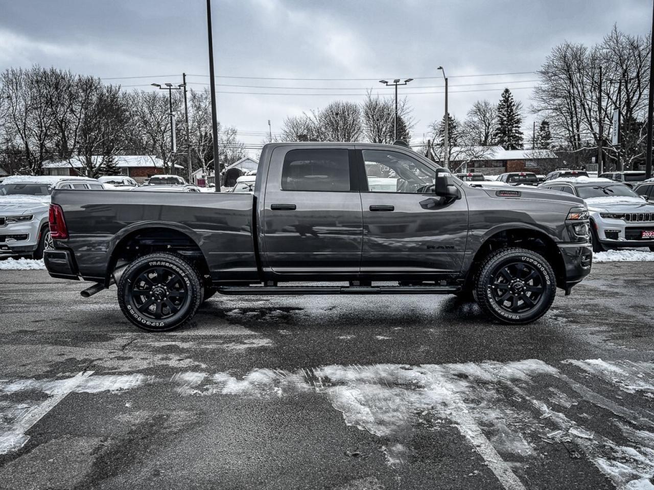 2025 RAM 2500 Big Horn   CREW   HEMI   LEVEL 1 PLUS   5TH WHEEL Photo3