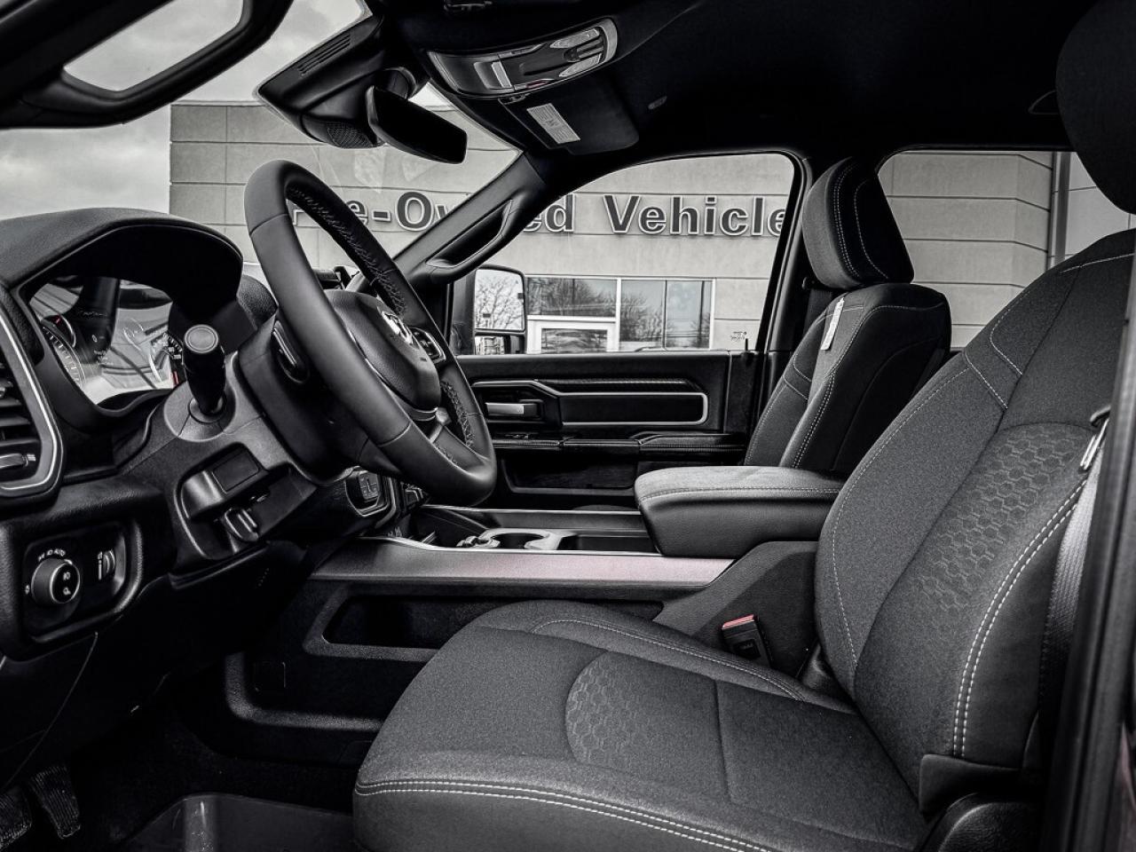 2025 RAM 2500 Big Horn   CREW   HEMI   LEVEL 1 PLUS   5TH WHEEL Photo