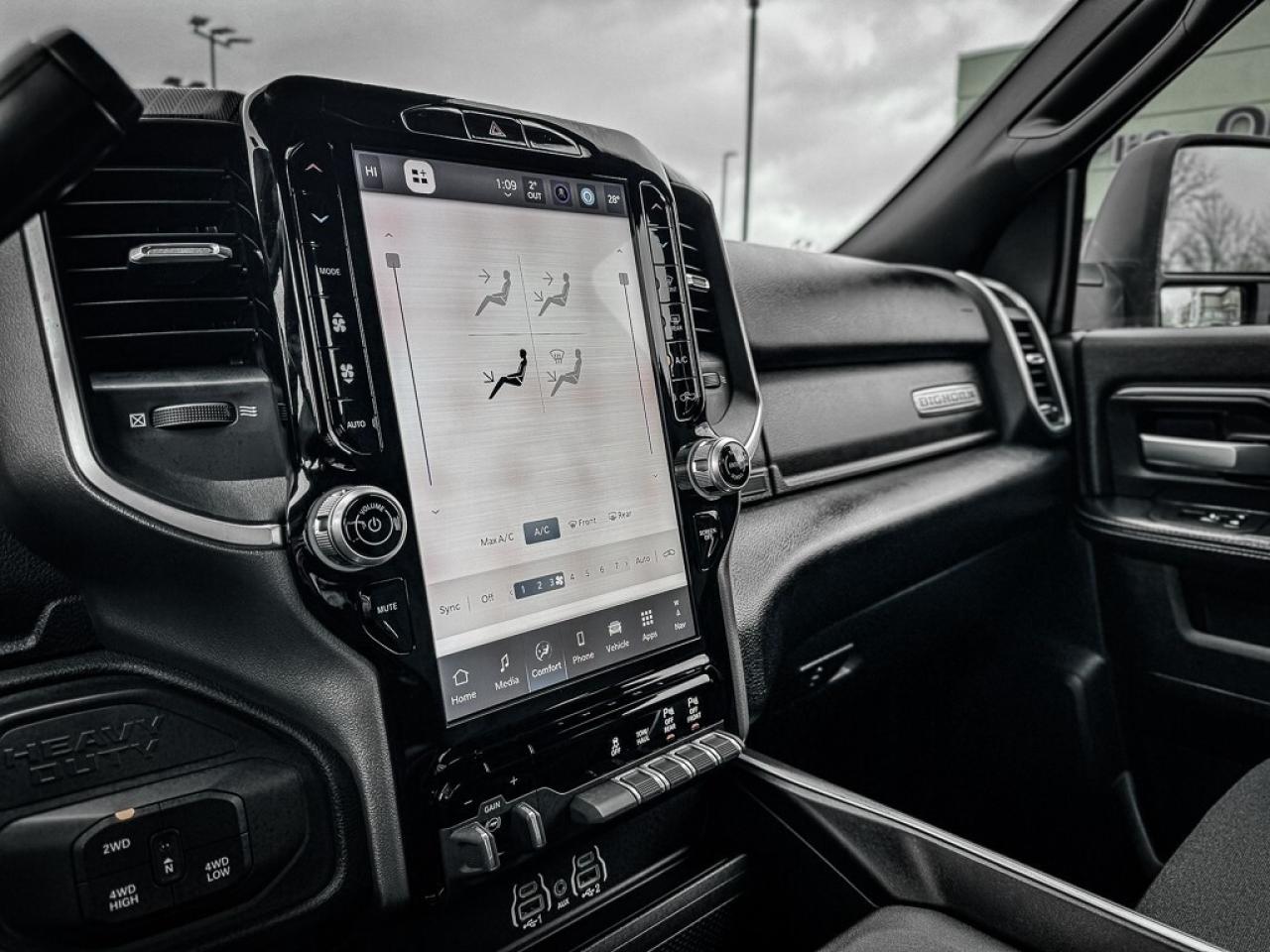 2025 RAM 2500 Big Horn   CREW   HEMI   LEVEL 1 PLUS   5TH WHEEL Photo