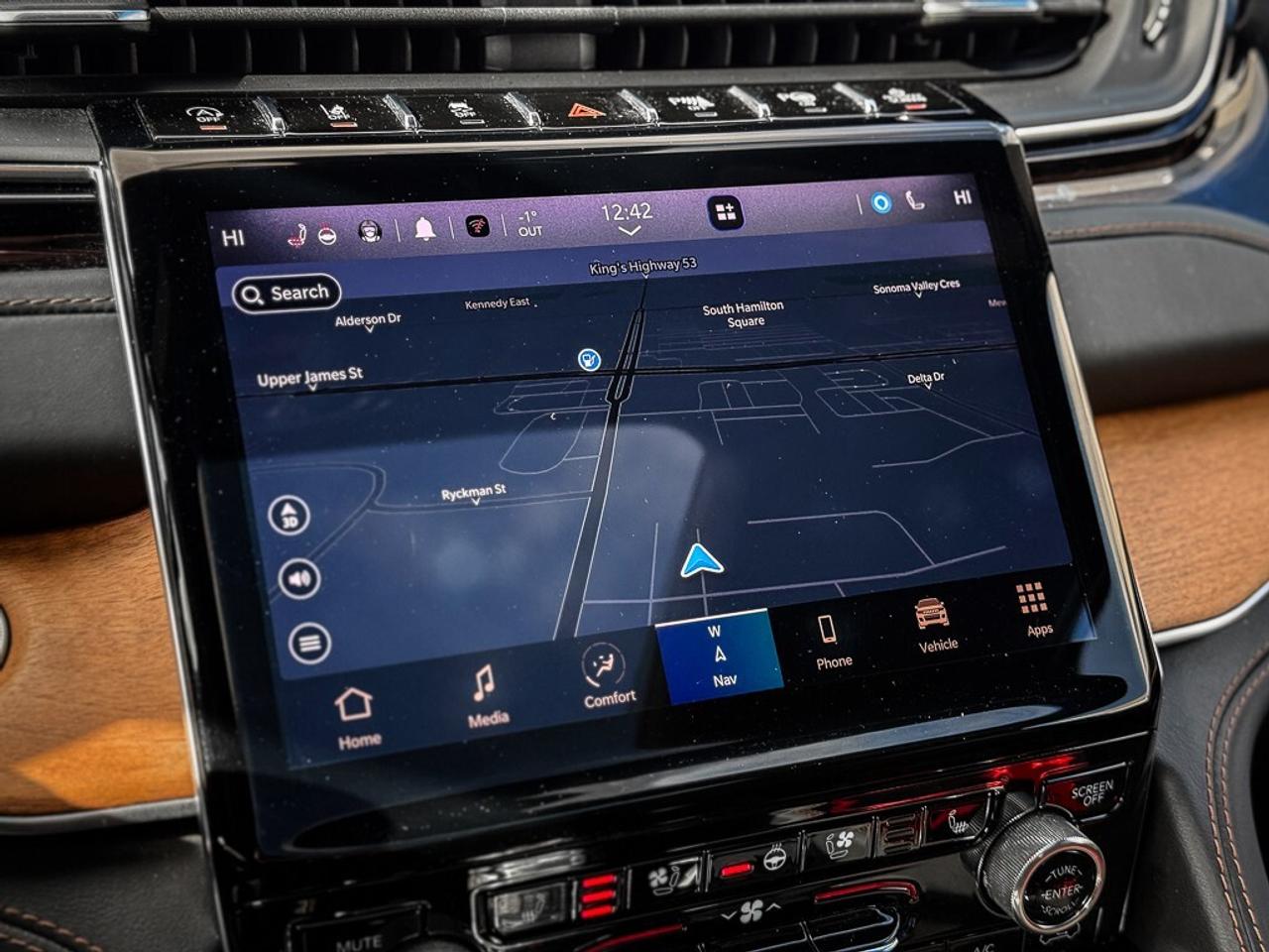 2023 Jeep Grand Cherokee Summit   RESERVE   DUAL VIDEO SCREENS   MASSAGE SE Photo