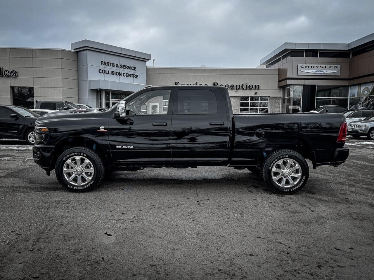 2025 RAM 2500 Laramie   CREW   5TH WHEEL PREP   LEVEL 1   SUNROO Photo