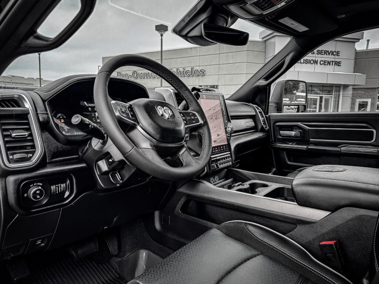 2025 RAM 2500 Laramie   CREW   5TH WHEEL PREP   LEVEL 1   SUNROO Photo