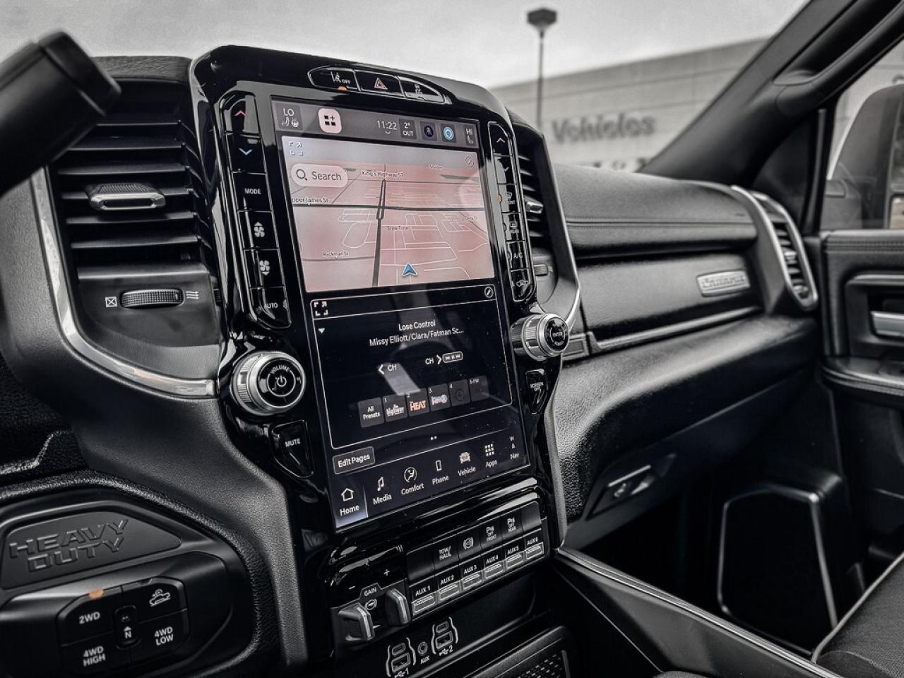 2025 RAM 2500 Laramie   CREW   5TH WHEEL PREP   LEVEL 1   SUNROO Photo