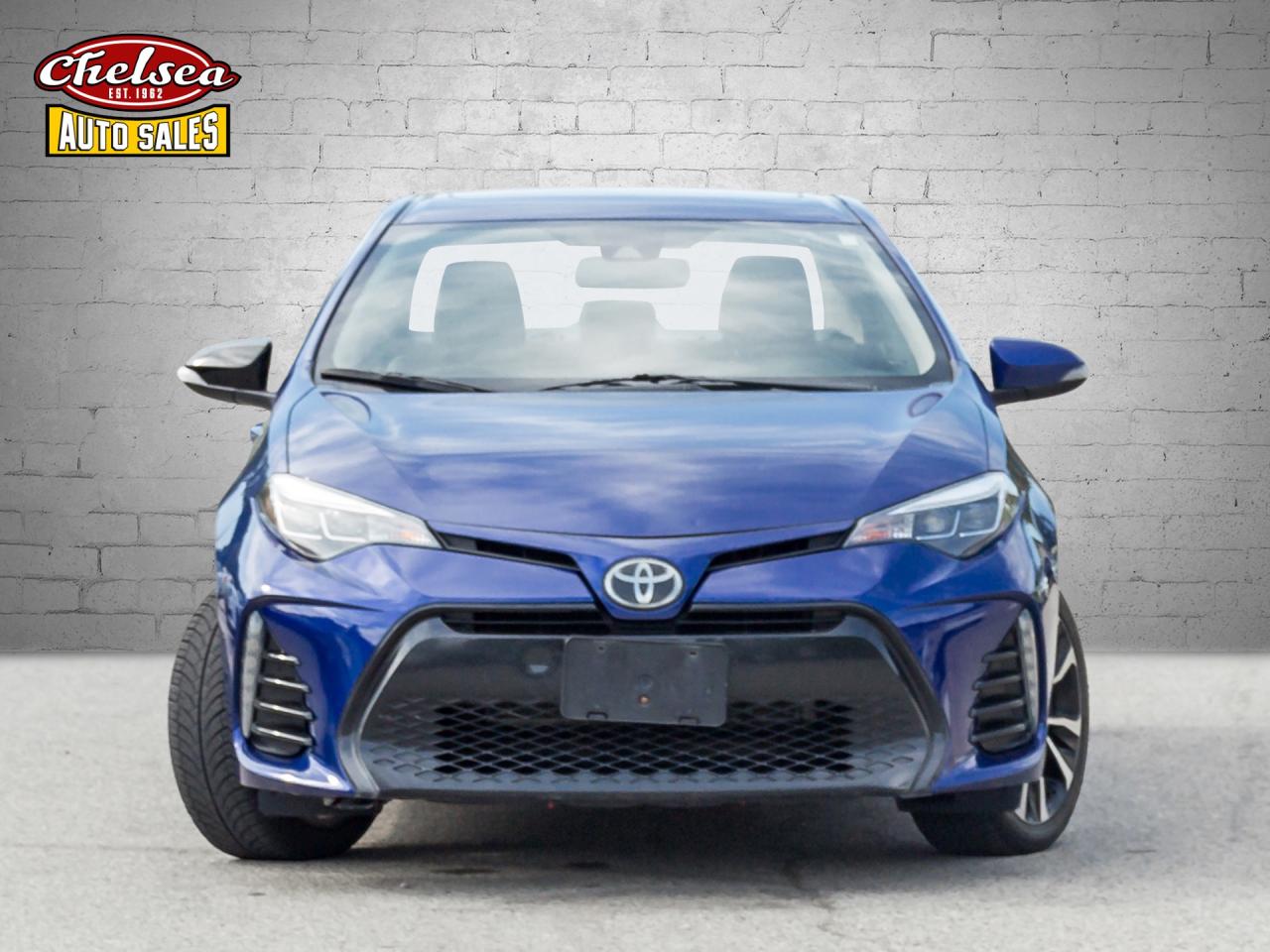 2018 Toyota Corolla XLE CVT Photo