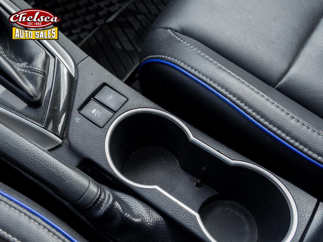 2018 Toyota Corolla XLE CVT Photo